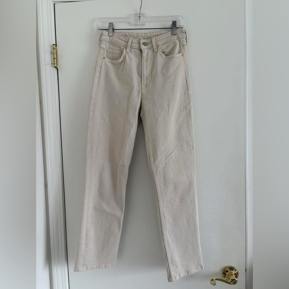 H&M never worn Cream High-Waisted Jeans